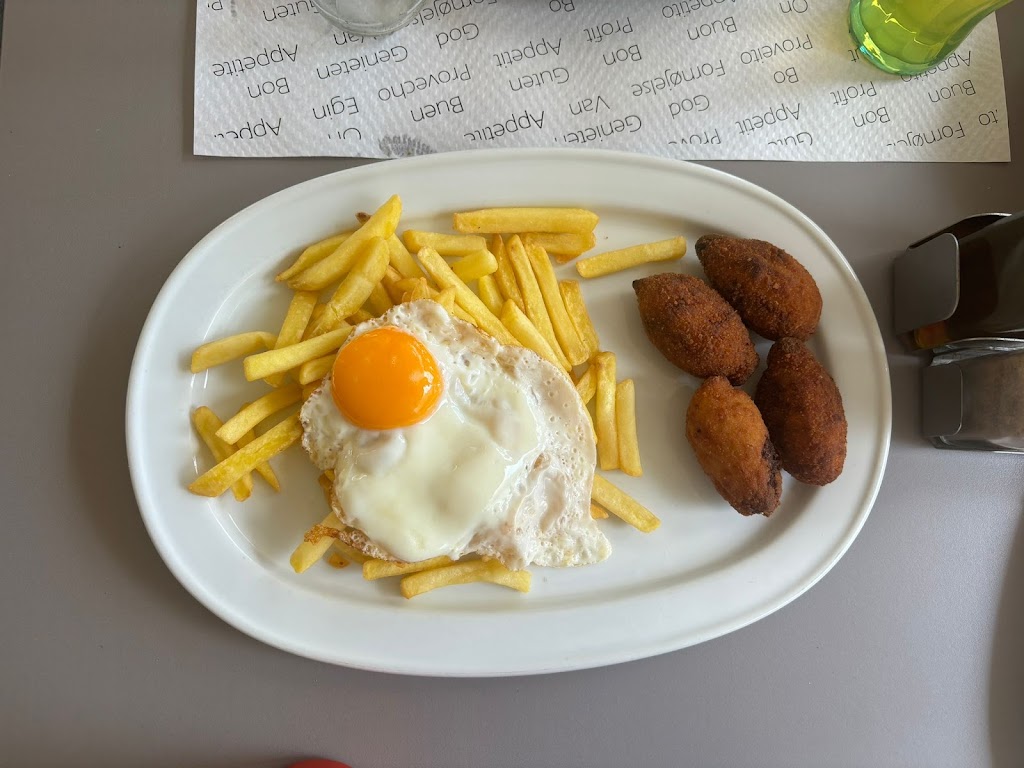 Ca La Irene Bar restaurante — Papas fritas