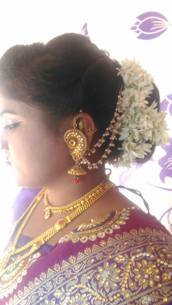 Swara Beauty Parlour