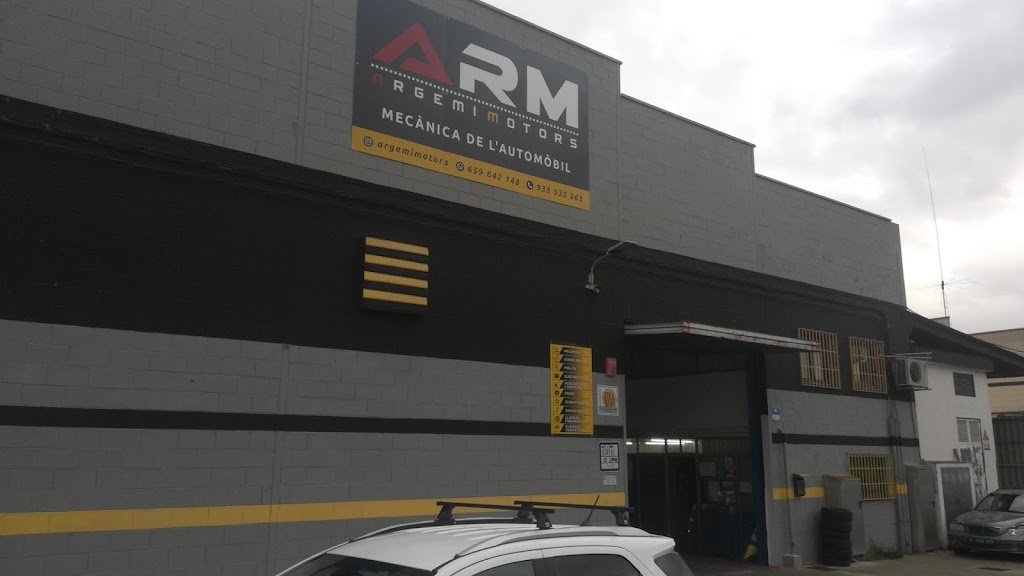 ARM Argemi Motors — Exterior