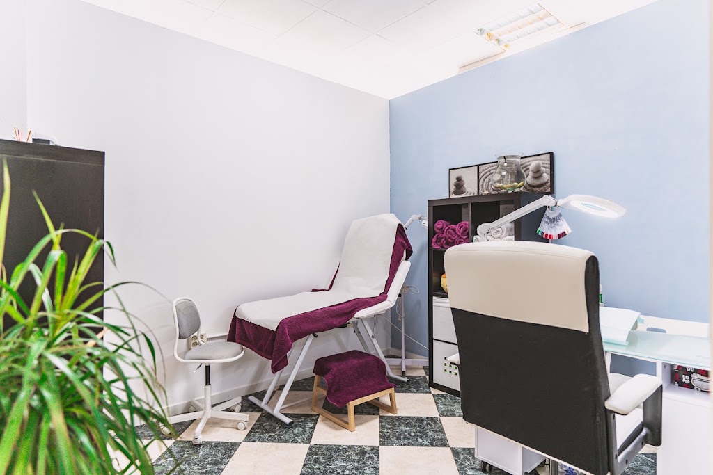 Crocus Clinic — Interior