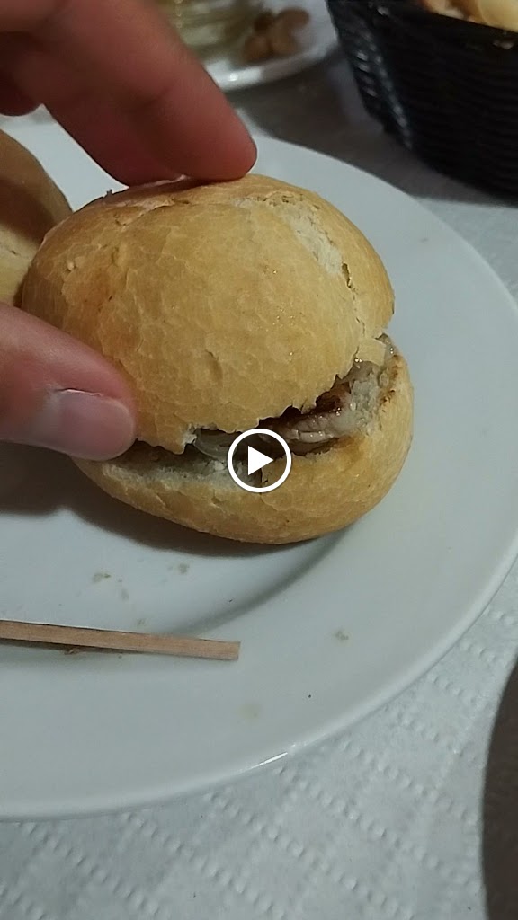 Bar El Chiquito — Videos
