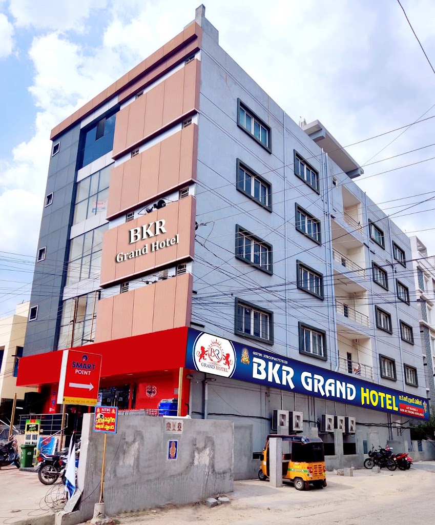 Bkr Grand Hotel