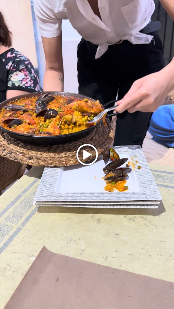 Cafe la Habana — Videos
