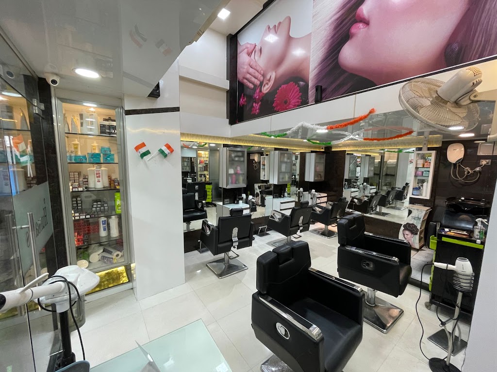 Hussain S Salon