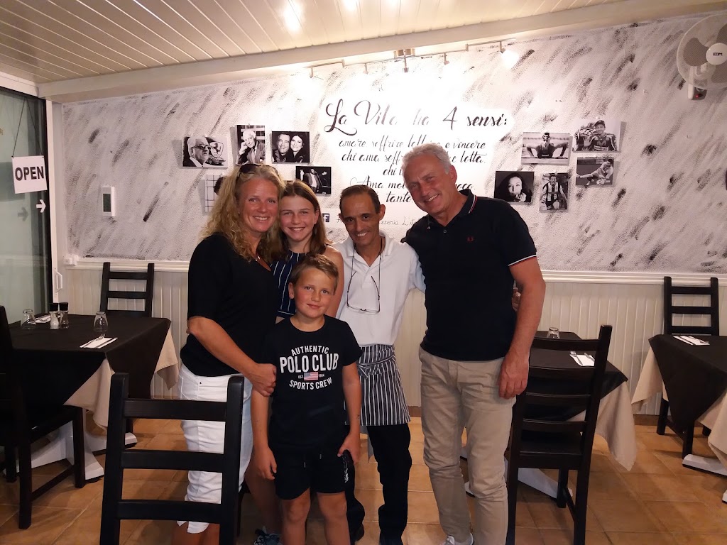 Restaurante pizzeria L' Italiano — Ambiente