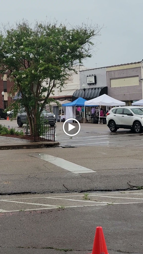  300 Fitness Gym and Bar