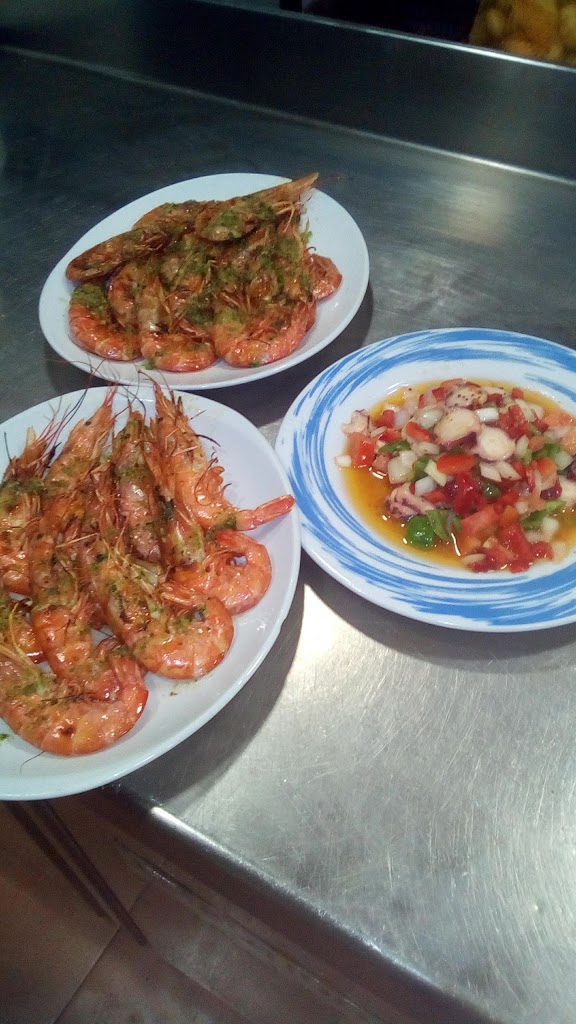 Bar Gol — Comida y bebida