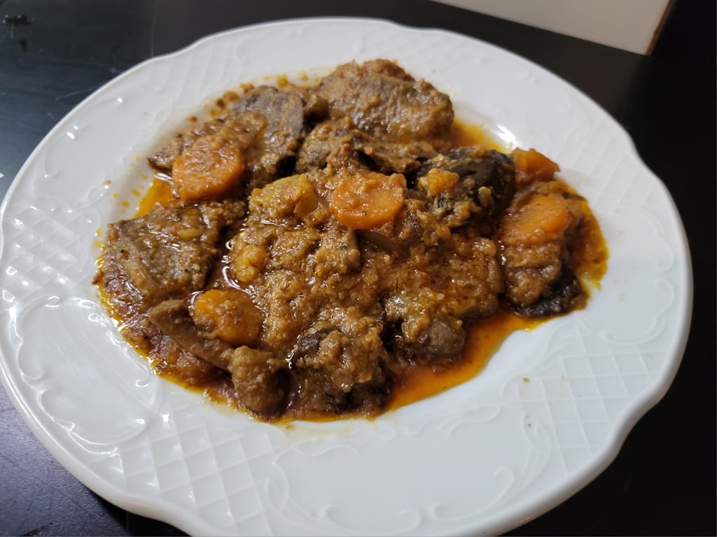 Celler Ca l'Antonia — Comida y bebida