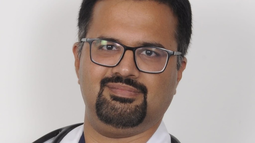 Dr. Dr Jaydutt B Tekani Senior Interventional Cardiologist