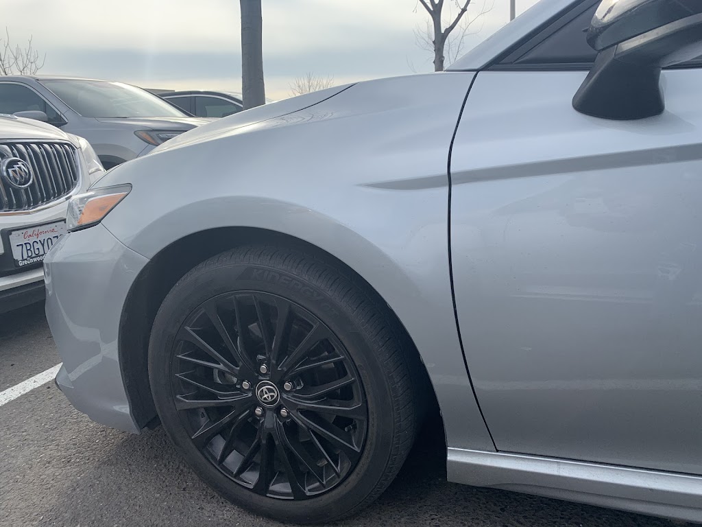 Country Club Auto Body in Madera