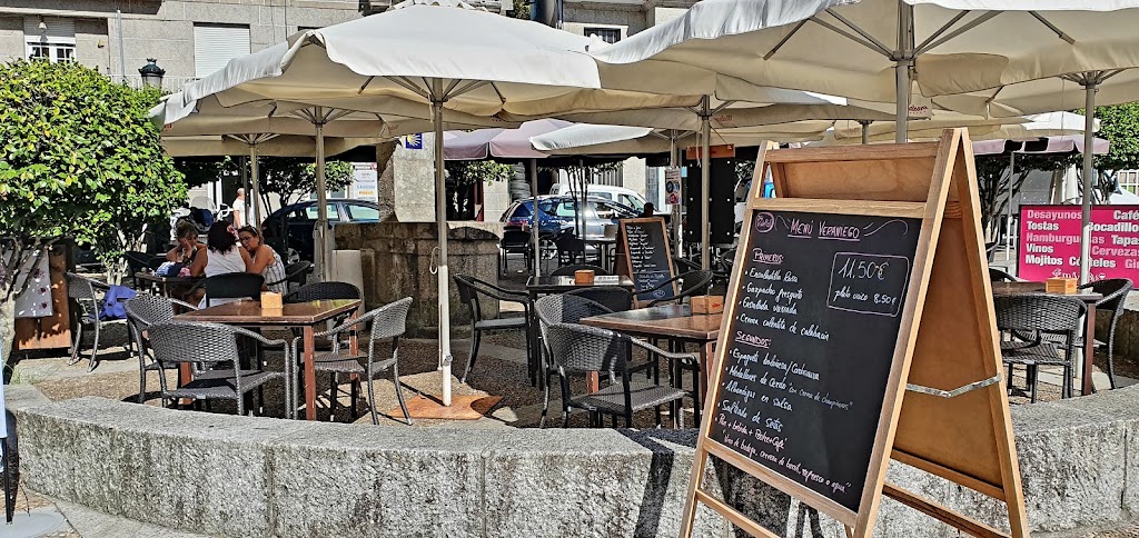 Don Vinarius Vinos y Tapas — Ambiente