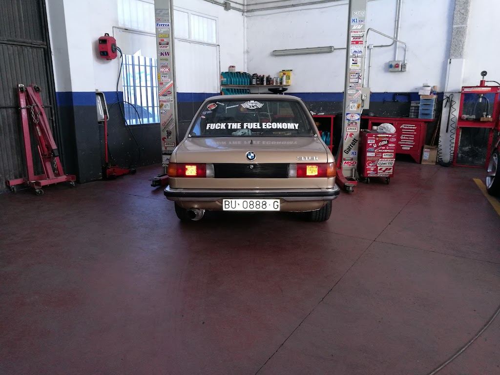 Jc Motorsport — Taller