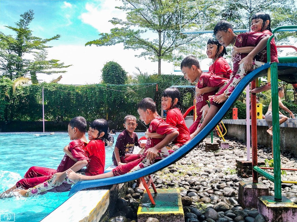 Taman Sulur Wisata Selfie (Ash-Sholikhiyah)