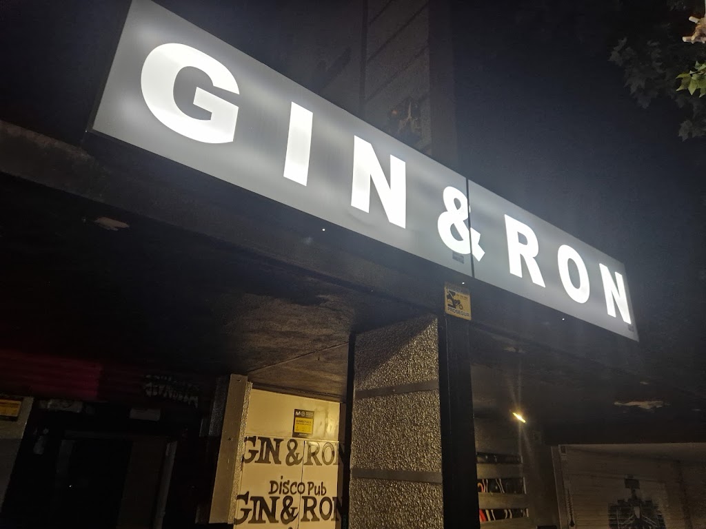 Gin & Ron (Disco Pub)