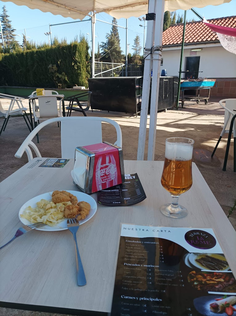 Terraza La Reme — Comida y bebida