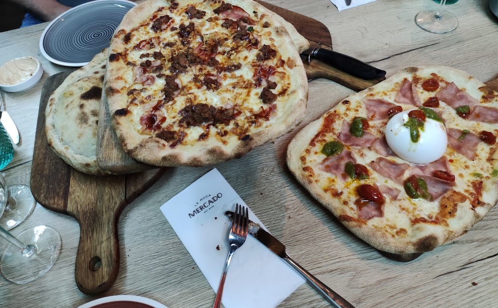 Restaurante Mercado by La Roca — Comida y bebida
