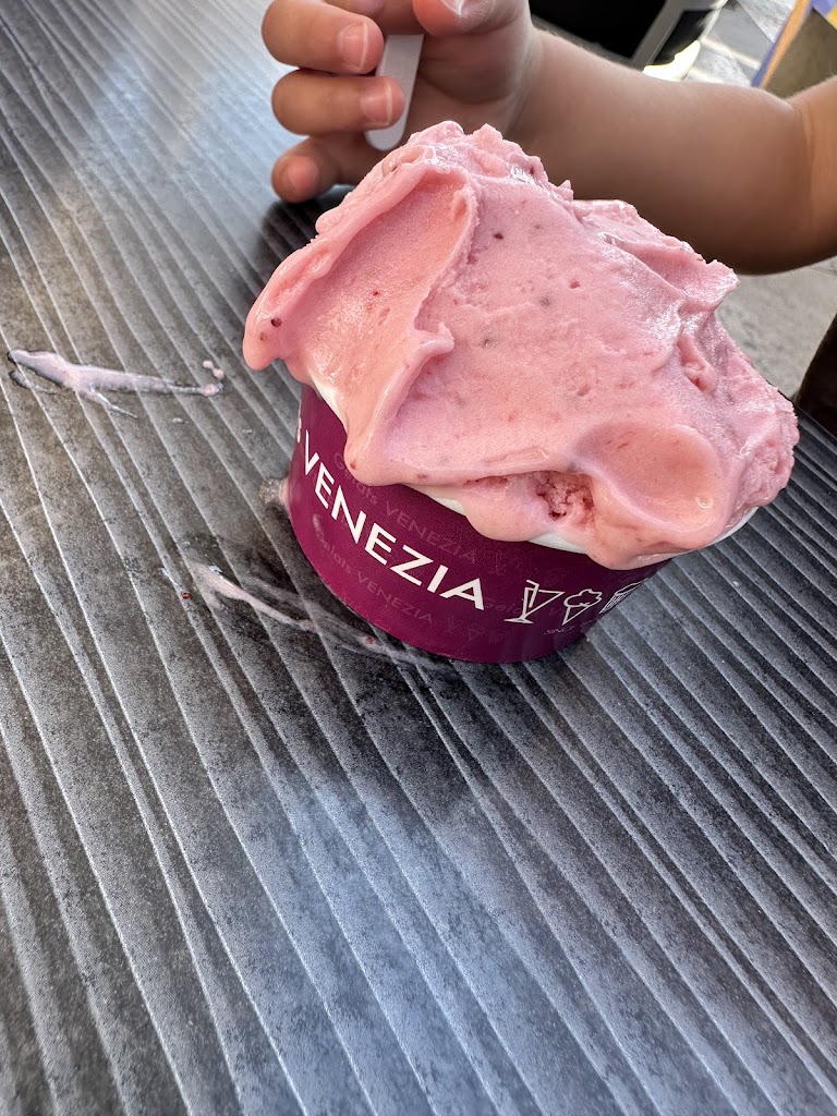 Cafe Venezia — Helado