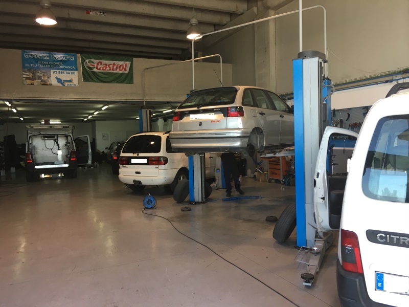 Castrol Service Garatge Tosauto — Del propietario