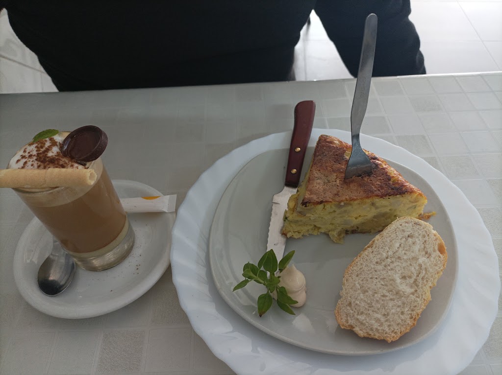 Bar Chinguaro — Cafe