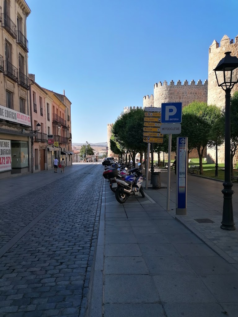 Parking motos en bateria