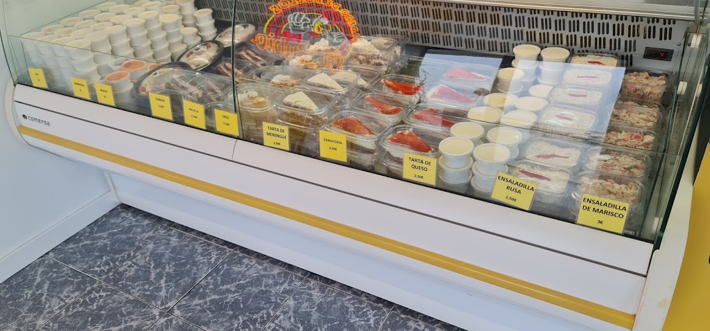 Asadero de pollos El Rubio — Ambiente