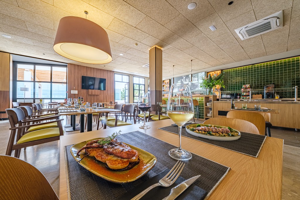 Teerum GastroBar — Comida y bebida