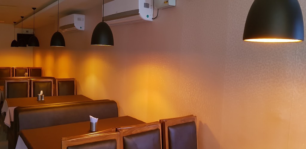 Madhuvan Ac Bar Family Restaurant