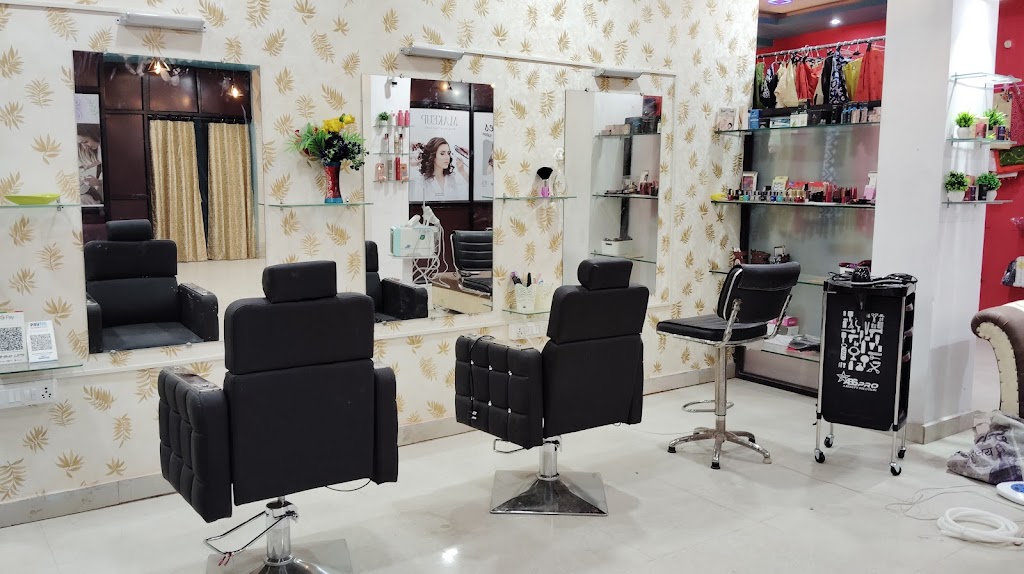 Tresses Salon Spa