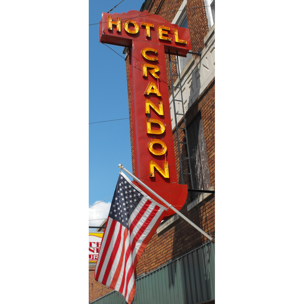  Hotel Crandon Restaurant and Bar