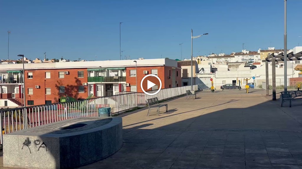 Escuela Oficial de Idiomas de Lebrija — Del propietario