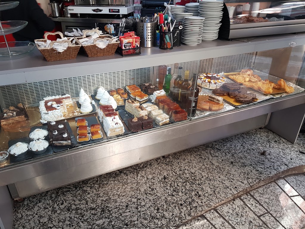 Cafeteria Marengo Pasteleria — Ambiente