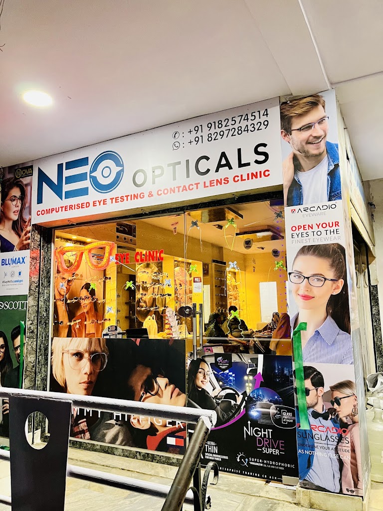 Neo Opticals Computerised Eye Testing Contact Lense Clinic