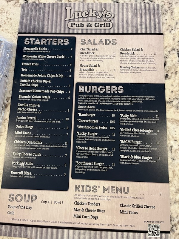  Lucky's Pub and Grill