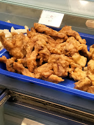 645a6a74947a95044f41f830 的照片