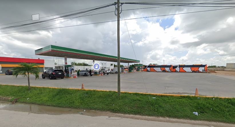 Pemex — Surtidor de combustible