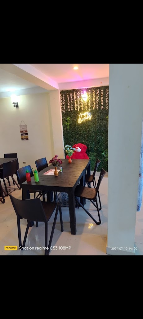 Rajrasoi Family Restaurant