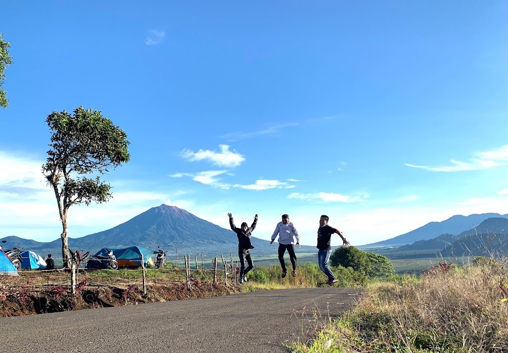 Camping Ground Bukit Tirai Embun-Kerinci