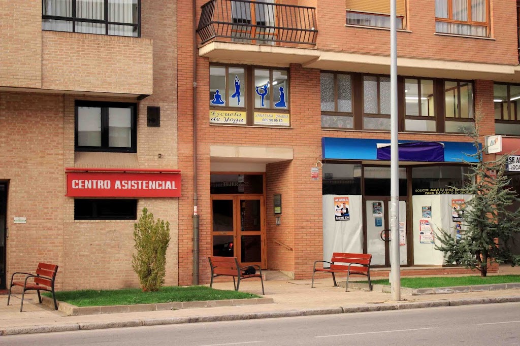 Escuela de yoga Soria