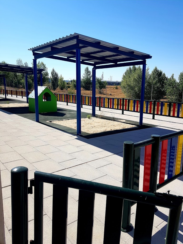 Colegio Isabel la Catolica (Alcorcon) — Del propietario