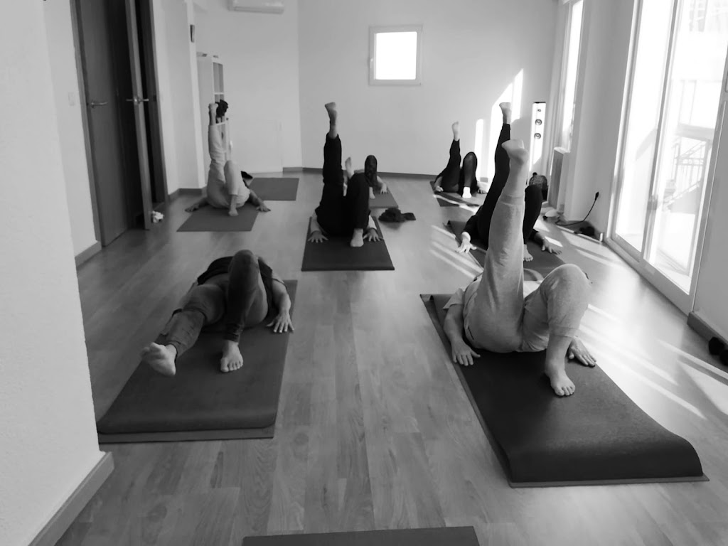 Prana Centro de Yoga y Estetica — Yoga