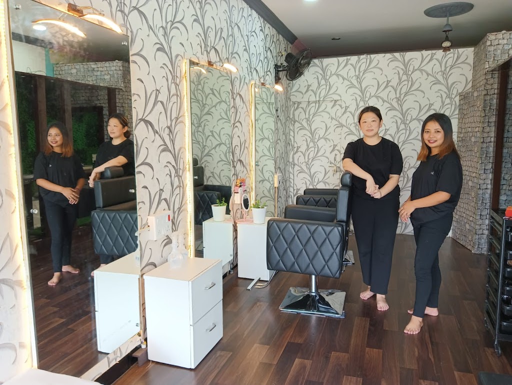 Bloom Skin Hair Spa For Women