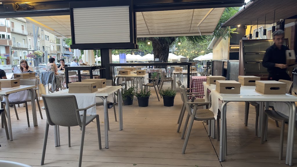 Restaurant El Parc Tortosa — Ambiente