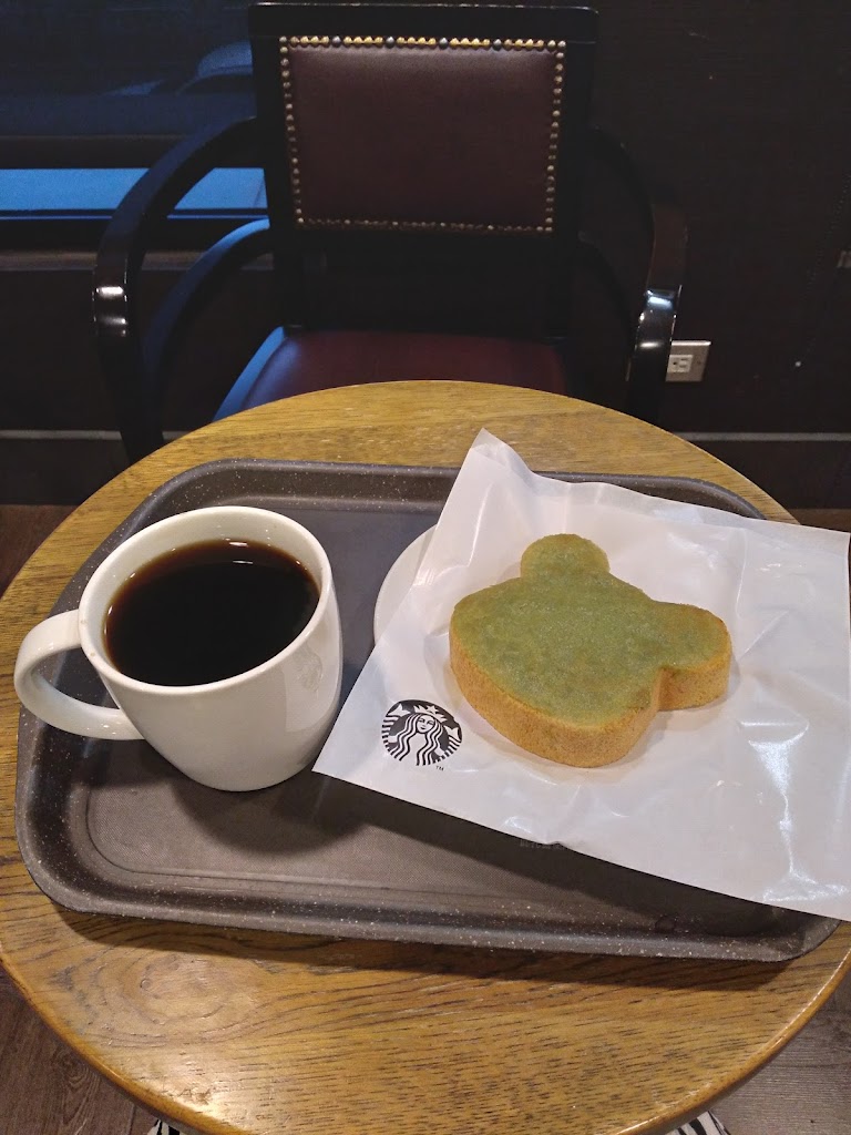 STARBUCKS 星巴克 (五權門市) 的照片