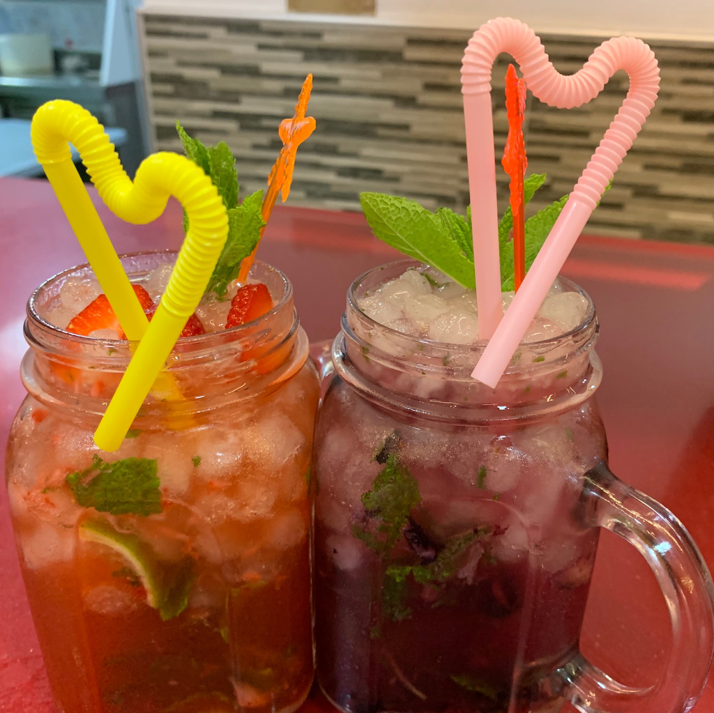 Bar Luna — Comida y bebida