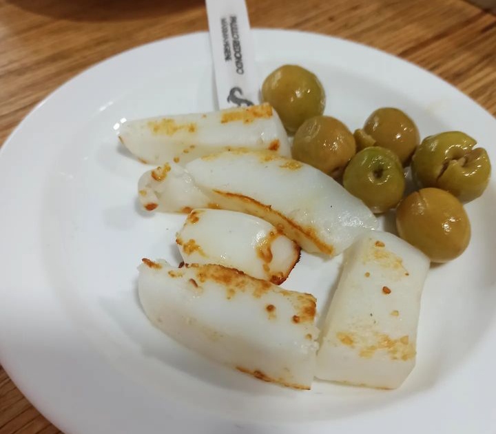 Fuenledes Cafe - Bar