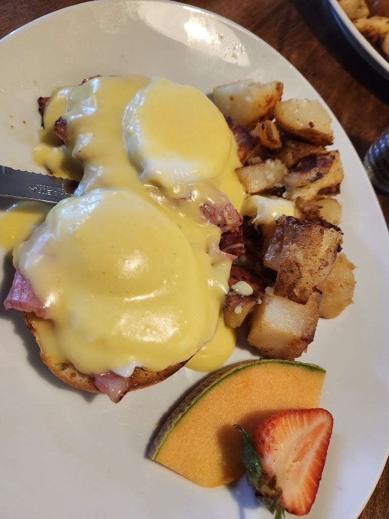 Eggs Benedict