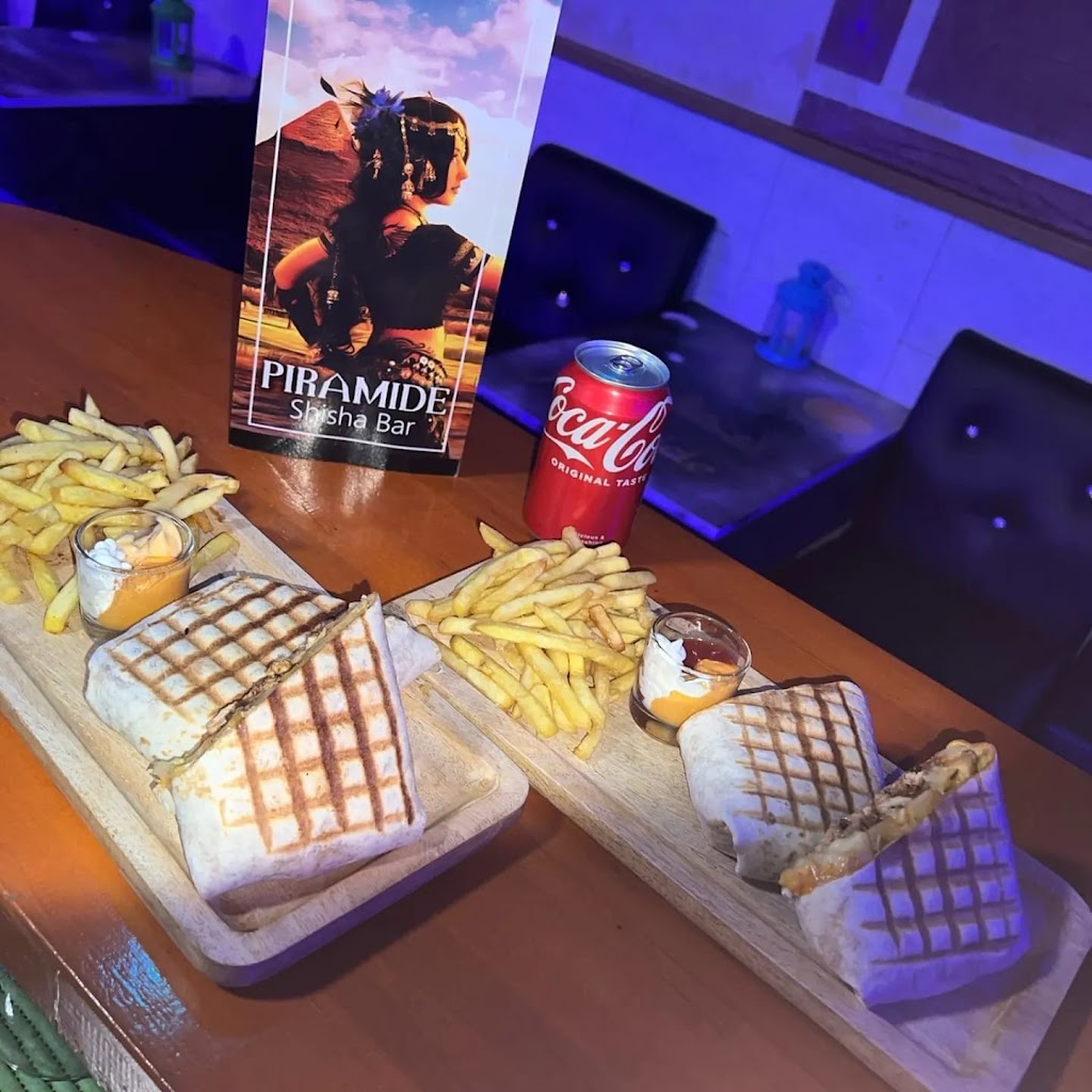 Piramide Shisha Bar Chillout — Comida y bebida
