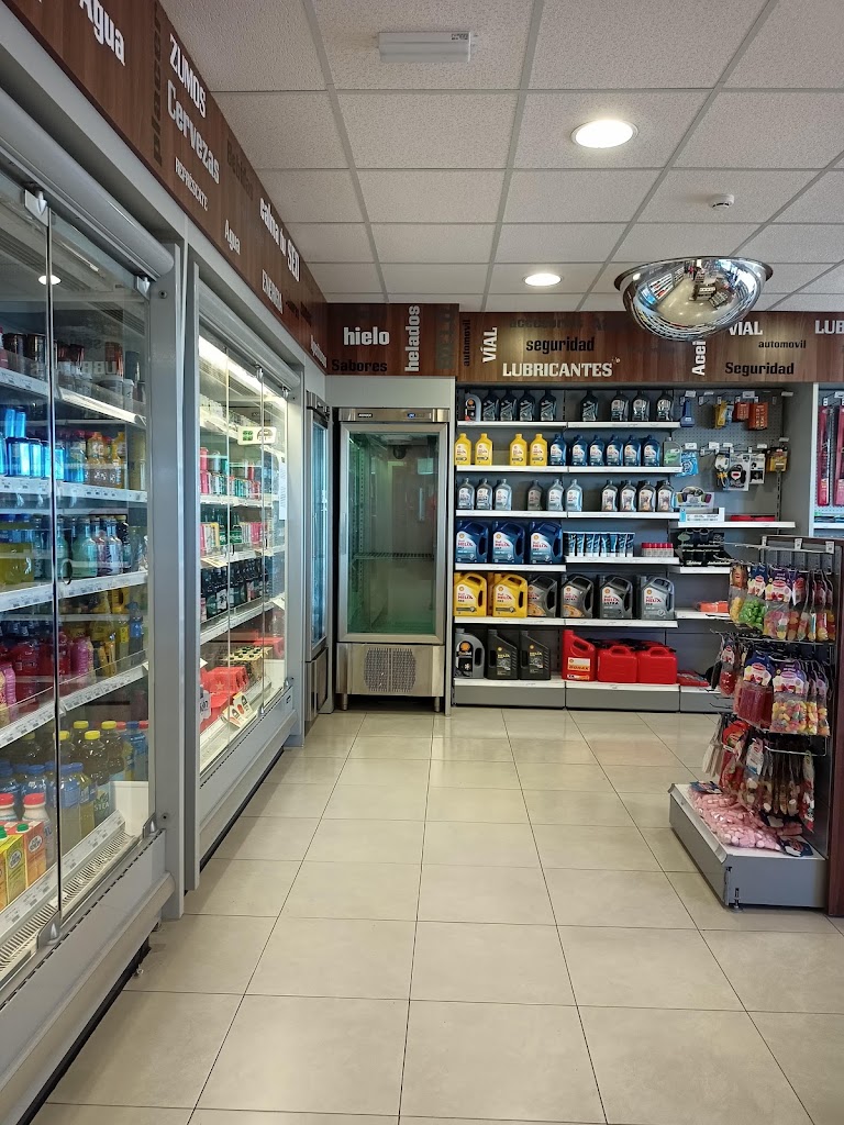 Shell Casarubios 2 — Interior