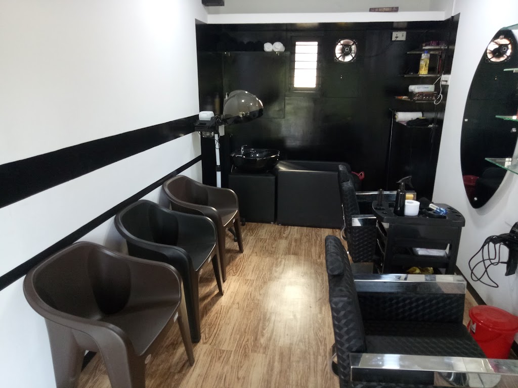 Pk Salon