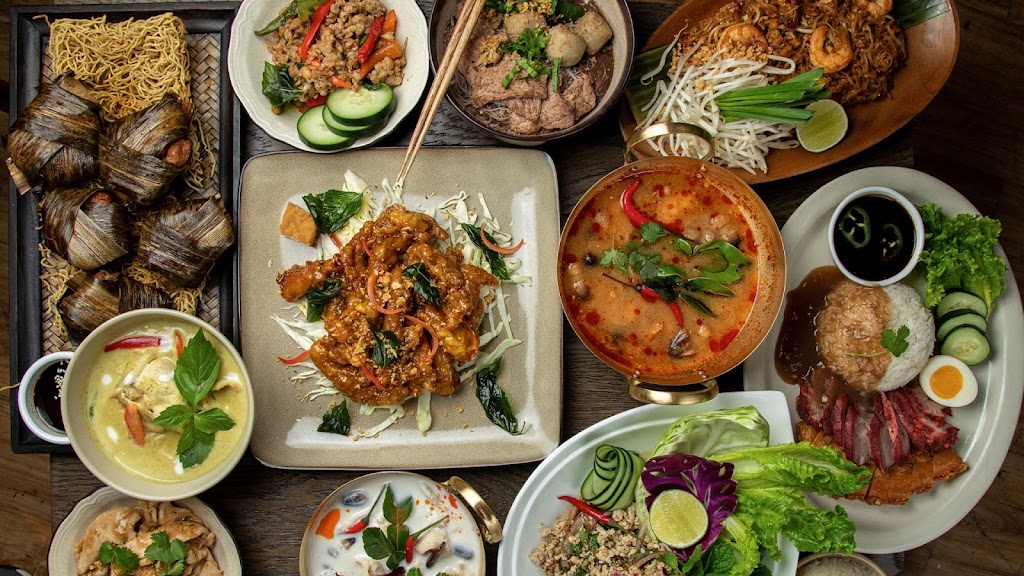 Bai Tong Thai Street Cafe